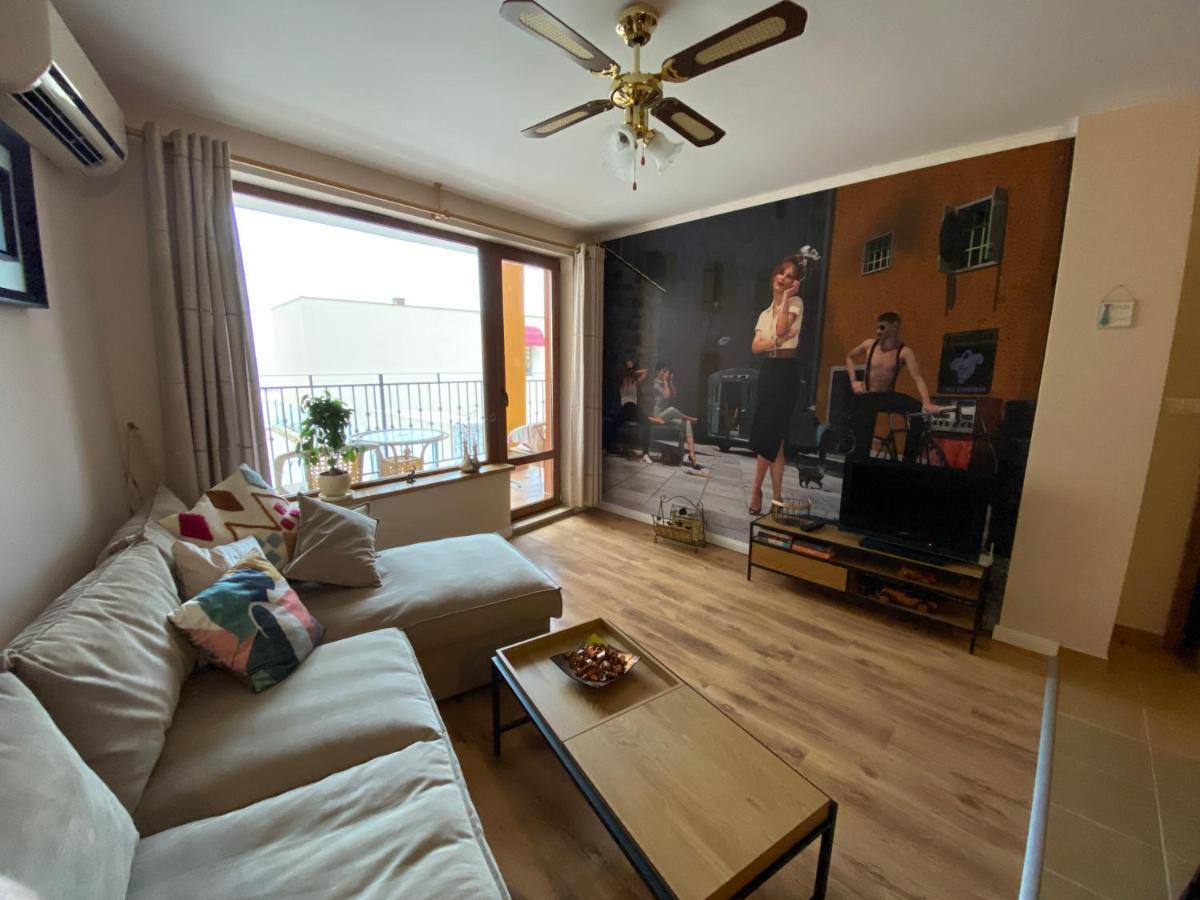Supreme Danieli - Holiday Apartment By The Sea Balçık Dış mekan fotoğraf